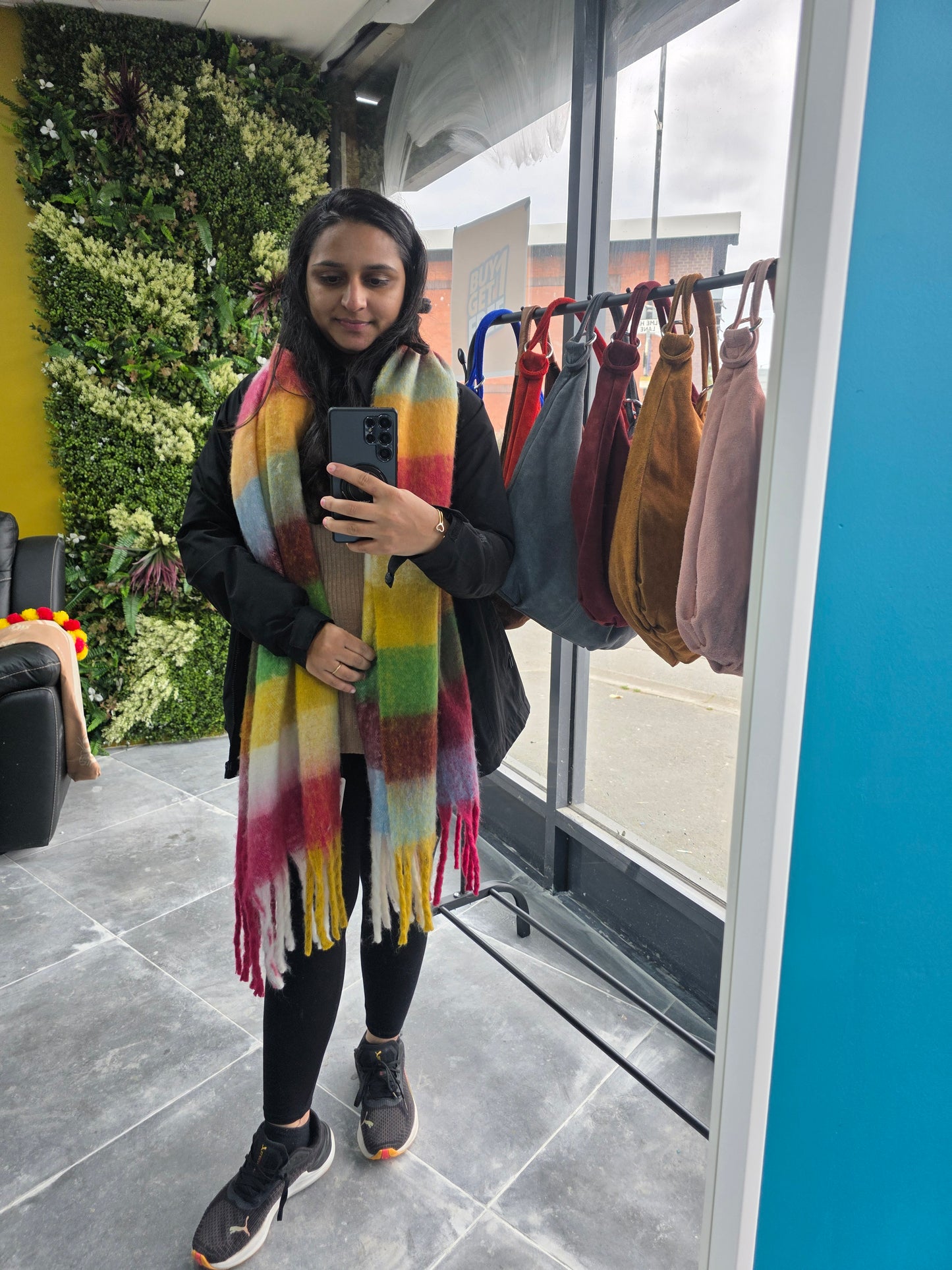 Very Soft Woolen Scarfs
